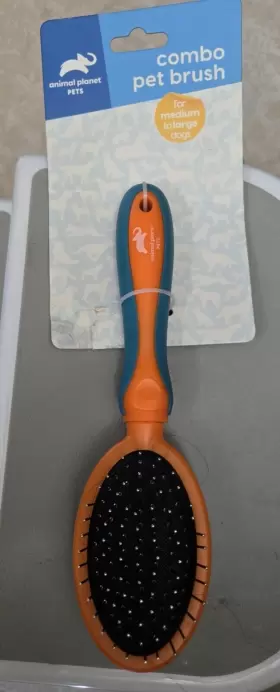700540030610 ANIMAL PLANET Pet Brush