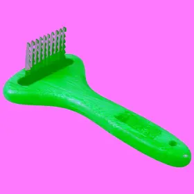 047181166781 GROOM Dematting Rake