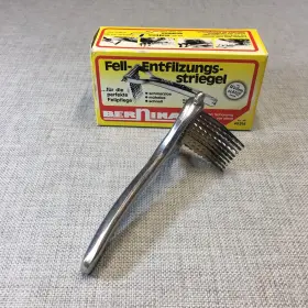 40295 BERNINA Fur Dematting Comb Serrated Edge Cover #3