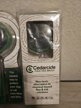 856473007455 CEDARCIDE Dispensing Flea Tick Brushes Pets #3