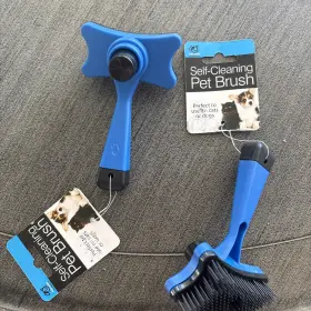 Duke & Tiny 782003465092 Pet Brush And 2 Pack Self-cleaning Grooming