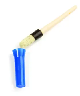 467915ASST EQUIESSENTIALS Equi Hoof Oil Brush Box Null