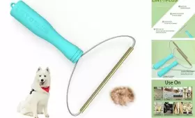 BLUE304CU039 EYATEL Lintplus Dog Hair Carpet Rake Pet Cleaner
