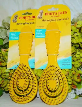 FF18825 FETCH FOR PETS Burts Bees Detangling Pin Brushes Dogs