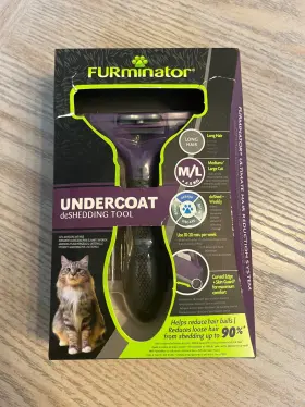 T691662 FURMINATOR Undercoat Deshedding Tool Cat Hair Box
