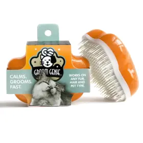 850036731047 GROOM GENIE Dog Pet Hair Massaging Brush Tool