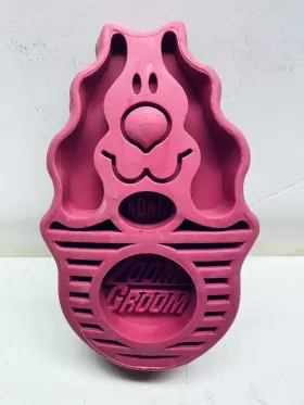 41019 KONG Zoom Groom Dog Brush Pink