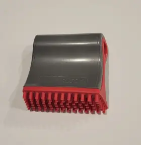 K01814 KURGO Shed Sweeper Pet Hair Removal Car