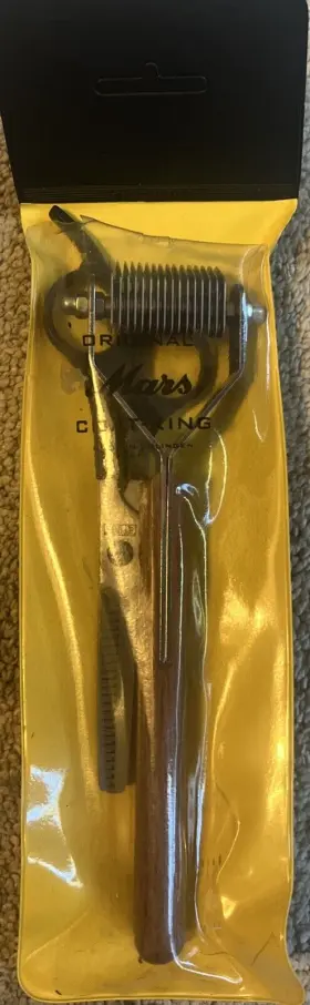 99M-51520 MARS Coat King Pet Dog Fur Stripper Comb Detangle