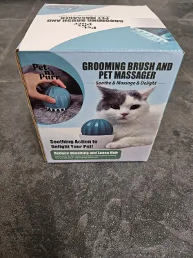8050306468 PET N PURR Brush Massager