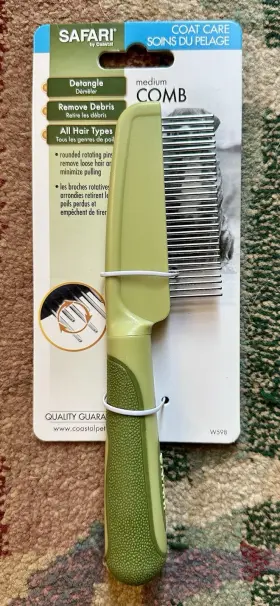 076484959806 SAFARI Coat Care Comb