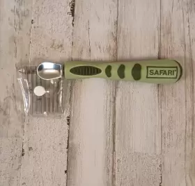 W6116-NCL00 SAFARI Dog Pet Matting Comb Tool Rubber Handle