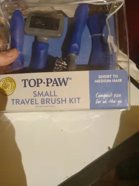 737257867550 TOP PAW Travel Brush Med Kit #2
