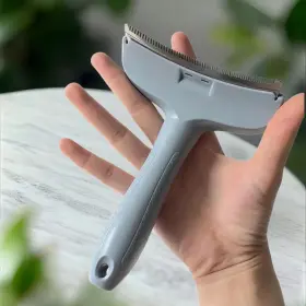 647054970356 TREAYES Dog Deshedding Brush Pet Comb Removing