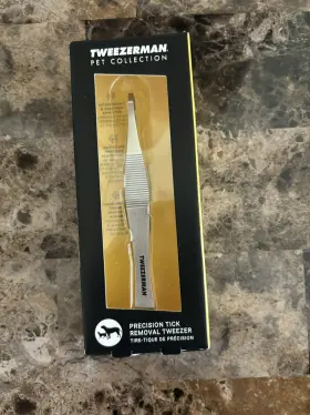038097025873 TWEEZERMAN Pet Precision Tweezer Petcare Dog Cat