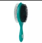 Wet Brush Ultimate Groomer Pet .......................................148. Fixed Price $25.00.