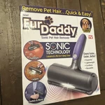 Furdaddy Sonic Pet Hair Remover For Dogs/cats Lightweight Cordless Reusable New. Fixed Price $11.00.