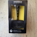 Tweezerman Pet Coated Tip Slicker Brush For Large Dogs Cats Grooming. Fixed Price $14.99.