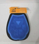 Wags & Wiggles Dual Sided Dog Grooming Glove Brush Massager Fur Remover. Fixed Price $12.99.